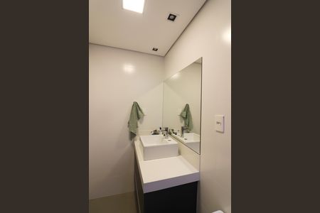 Apartamento à venda com 156m², 3 quartos e 3 vagasSuíte 2 Banheiro 