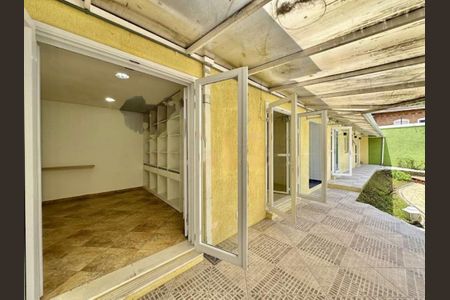 Casa para alugar com 444m², 8 quartos e 5 vagas Casa para alugar com 444m², 8 quartos e 5 vagasFoto 35