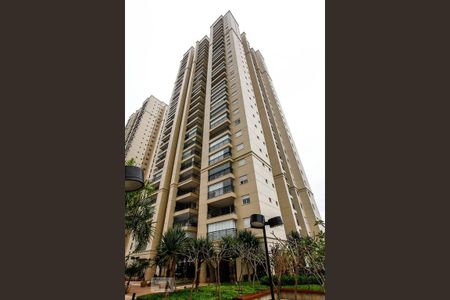 Apartamento para alugar com 100m², 3 quartos e 2 vagasFachada