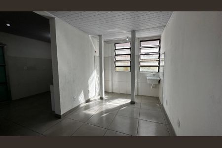 Sala de casa para alugar com 2 quartos, 100m² em Vargem Grande, Rio de Janeiro