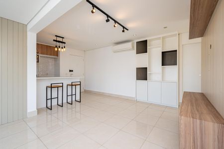 Apartamento para alugar com 73m², 2 quartos e 2 vagasSala