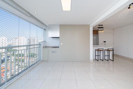 Apartamento para alugar com 73m², 2 quartos e 2 vagasSacada