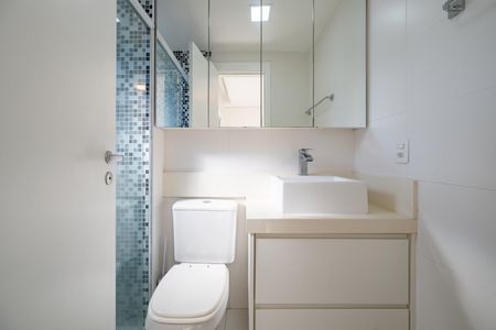 Apartamento para alugar com 73m², 2 quartos e 2 vagasBanheiro da Suíte 1