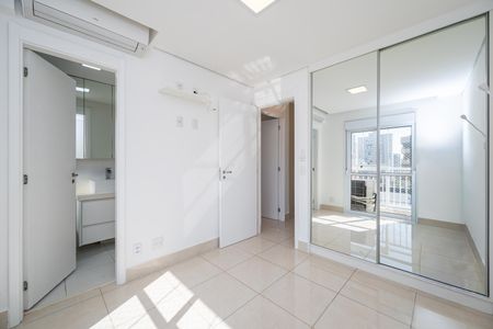 Apartamento para alugar com 73m², 2 quartos e 2 vagasSuíte 1