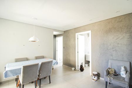 Apartamento à venda com 83m², 2 quartos e sem vaga Apartamento à venda com 83m², 2 quartos e sem vagaSala