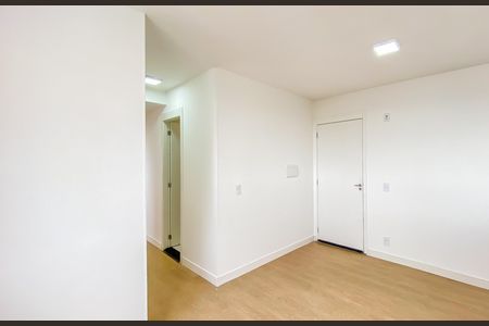 Sala  de apartamento para alugar com 2 quartos, 42m² em Vila Cosmopolita, São Paulo