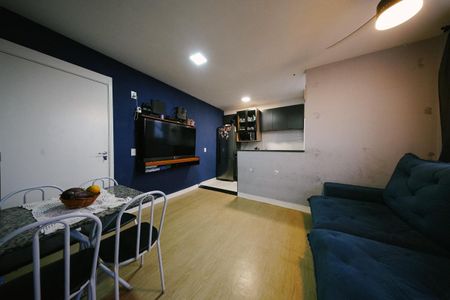Apartamento para alugar com 42m², 2 quartos e 1 vagaSala
