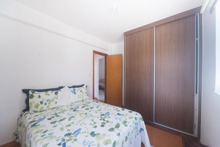 Apartamento à venda com 63m², 2 quartos e 2 vagas Apartamento à venda com 63m², 2 quartos e 2 vagassuite