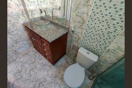 Apartamento à venda com 68m², 2 quartos e 1 vaga Apartamento à venda com 68m², 2 quartos e 1 vagaBanheiro Corredor