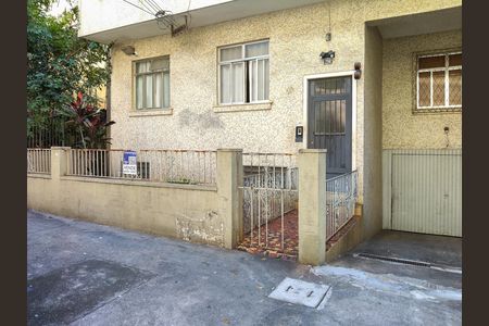 Apartamento à venda com 68m², 2 quartos e 1 vaga Apartamento à venda com 68m², 2 quartos e 1 vagaFachada do Prédio