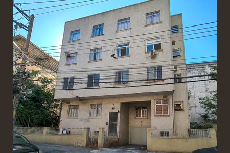 Apartamento à venda com 68m², 2 quartos e 1 vaga Apartamento à venda com 68m², 2 quartos e 1 vagaFachada do Prédio
