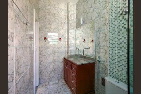Apartamento à venda com 68m², 2 quartos e 1 vaga Apartamento à venda com 68m², 2 quartos e 1 vagaBanheiro Corredor