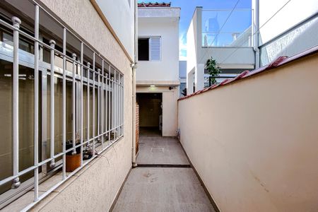 Casa para alugar com 184m², 4 quartos e 3 vagas Casa para alugar com 184m², 4 quartos e 3 vagasÁrea externa