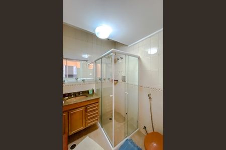 Casa para alugar com 184m², 4 quartos e 3 vagas Casa para alugar com 184m², 4 quartos e 3 vagasBanheiro