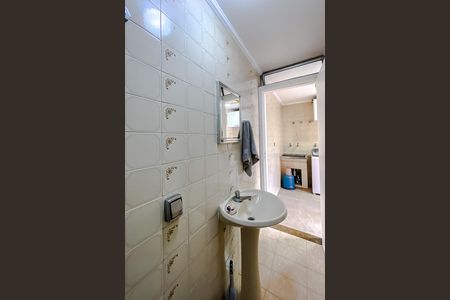 Casa para alugar com 184m², 4 quartos e 3 vagas Casa para alugar com 184m², 4 quartos e 3 vagasBanheiro de serviço