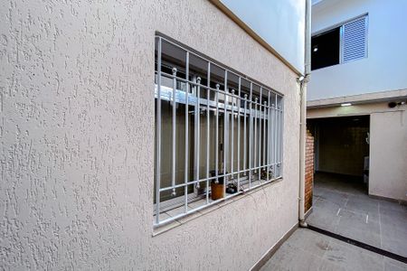 Casa para alugar com 184m², 4 quartos e 3 vagas Casa para alugar com 184m², 4 quartos e 3 vagasÁrea externa