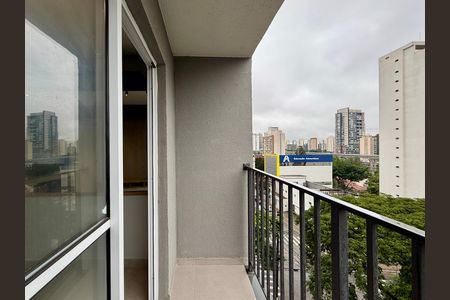 Apartamento para alugar com 27m², 1 quarto e sem vaga Apartamento para alugar com 27m², 1 quarto e sem vagaSacada