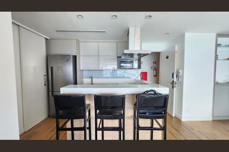 Apartamento para alugar com 90m², 2 quartos e 2 vagasCozinha 