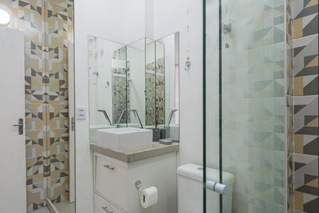 Studio à venda com 40m², 1 quarto e sem vaga Studio à venda com 40m², 1 quarto e sem vagaBanheiro