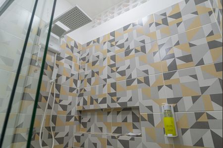 Banheiro de kitnet/studio à venda com 1 quarto, 40m² em Ipiranga, São Paulo