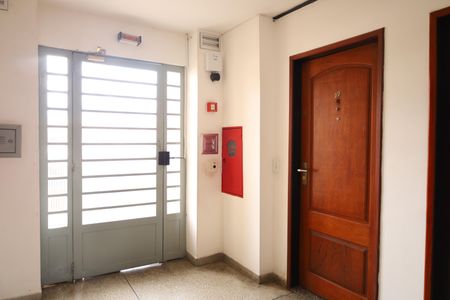 Apartamento à venda com 48m², 2 quartos e 1 vagaÁrea comum - Saguão do andar