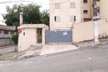 Apartamento à venda com 48m², 2 quartos e 1 vagaPlaca instalada no portão do condomínio - Código da placa: WYNY-1463