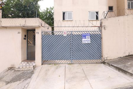 Apartamento à venda com 48m², 2 quartos e 1 vagaPlaca instalada no portão do condomínio - Código da placa: WYNY-1463