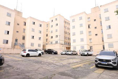 Apartamento à venda com 48m², 2 quartos e 1 vagaÁrea comum - Estacionamento e prédios