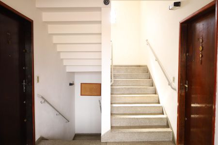 Apartamento à venda com 48m², 2 quartos e 1 vagaÁrea comum - Saguão do andar
