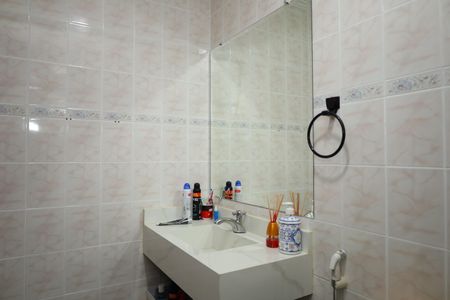 Apartamento à venda com 48m², 2 quartos e 1 vagaBanheiro