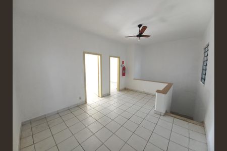 Sala de casa para alugar com 2 quartos, 86m² em Centro, São Vicente