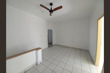 Sala de casa para alugar com 2 quartos, 86m² em Centro, São Vicente