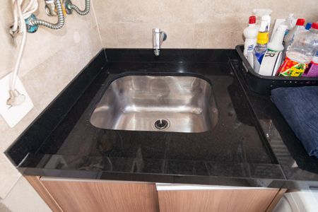 Apartamento para alugar com 90m², 2 quartos e 1 vagaÁrea de Serviço