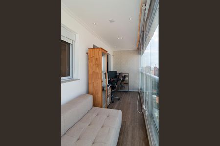 Apartamento para alugar com 90m², 2 quartos e 1 vagaVaranda