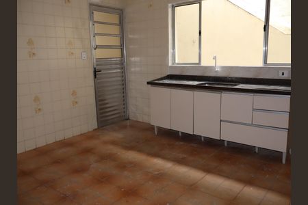 Casa para alugar com 100m², 3 quartos e 1 vagaCozinha