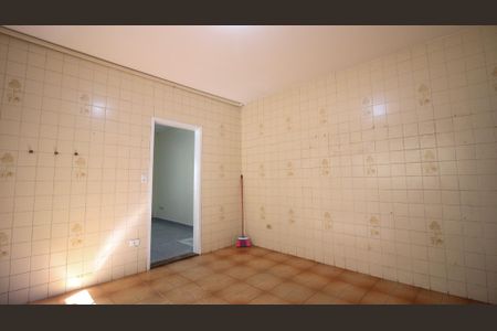 Casa para alugar com 100m², 3 quartos e 1 vaga