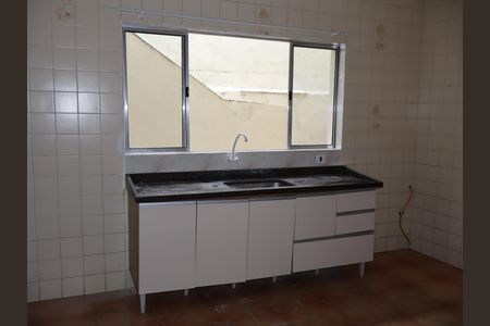 Casa para alugar com 100m², 3 quartos e 1 vagaCozinha