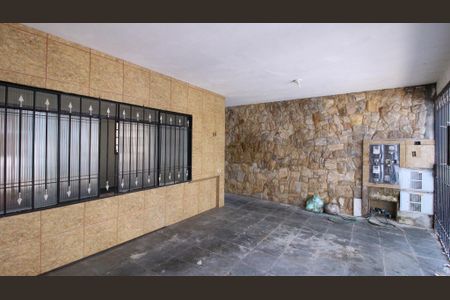 Casa para alugar com 100m², 3 quartos e 1 vaga