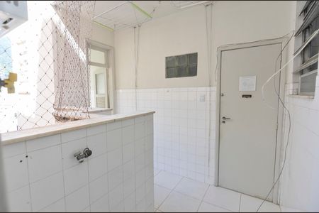 Apartamento à venda com 70m², 2 quartos e sem vaga Apartamento à venda com 70m², 2 quartos e sem vagaÁrea de Serviço
