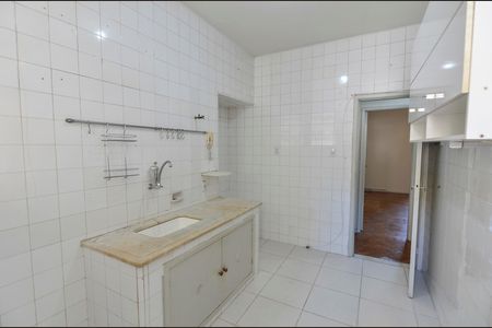 Apartamento à venda com 70m², 2 quartos e sem vaga Apartamento à venda com 70m², 2 quartos e sem vagaCozinha