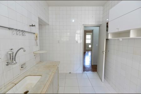 Apartamento à venda com 70m², 2 quartos e sem vaga Apartamento à venda com 70m², 2 quartos e sem vagaCozinha