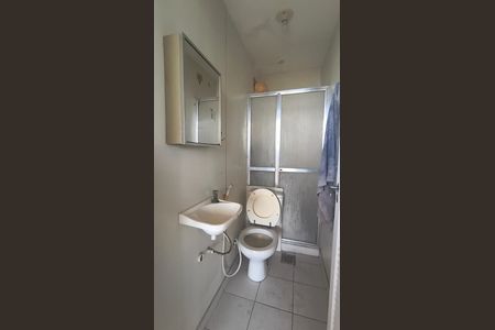 Apartamento para alugar com 340m², 4 quartos e 3 vagas Apartamento para alugar com 340m², 4 quartos e 3 vagasBanheiro de Serviço
