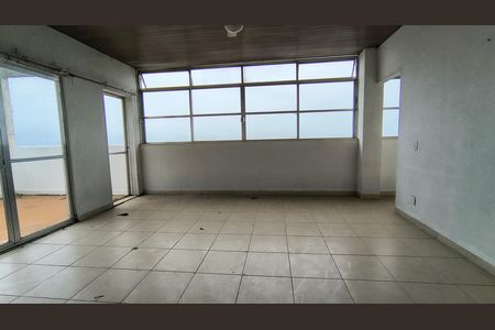 Apartamento para alugar com 340m², 4 quartos e 3 vagas Apartamento para alugar com 340m², 4 quartos e 3 vagasSala