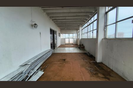 Apartamento para alugar com 340m², 4 quartos e 3 vagas Apartamento para alugar com 340m², 4 quartos e 3 vagasVaranda