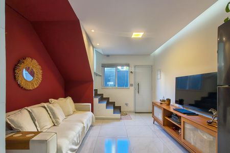 Casa de condomínio para alugar com 60m², 2 quartos e 1 vagaSala