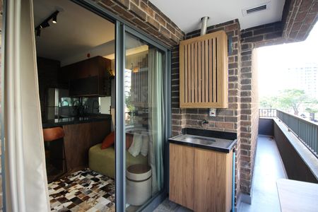 Studio à venda com 30m², 1 quarto e sem vaga Studio à venda com 30m², 1 quarto e sem vagaVaranda
