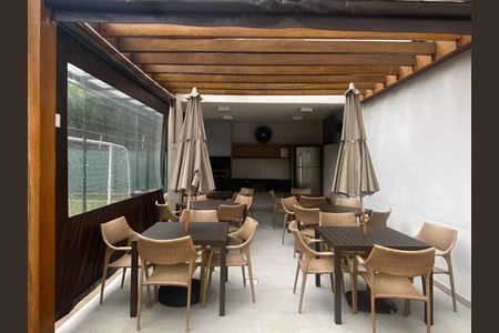 Apartamento para alugar com 70m², 3 quartos e 2 vagas Apartamento para alugar com 70m², 3 quartos e 2 vagasÁrea comum - Churrasqueira