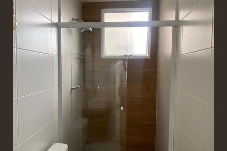 Apartamento para alugar com 70m², 3 quartos e 2 vagas Apartamento para alugar com 70m², 3 quartos e 2 vagasBanheiro da Suíte