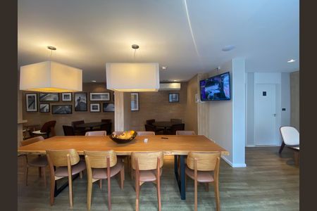 Apartamento para alugar com 70m², 3 quartos e 2 vagas Apartamento para alugar com 70m², 3 quartos e 2 vagasÁrea comum - Salão de festas