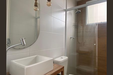 Apartamento para alugar com 70m², 3 quartos e 2 vagas Apartamento para alugar com 70m², 3 quartos e 2 vagasBanheiro da Suíte